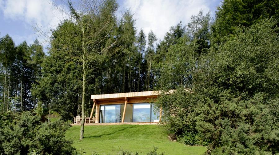 Lodge exterior view