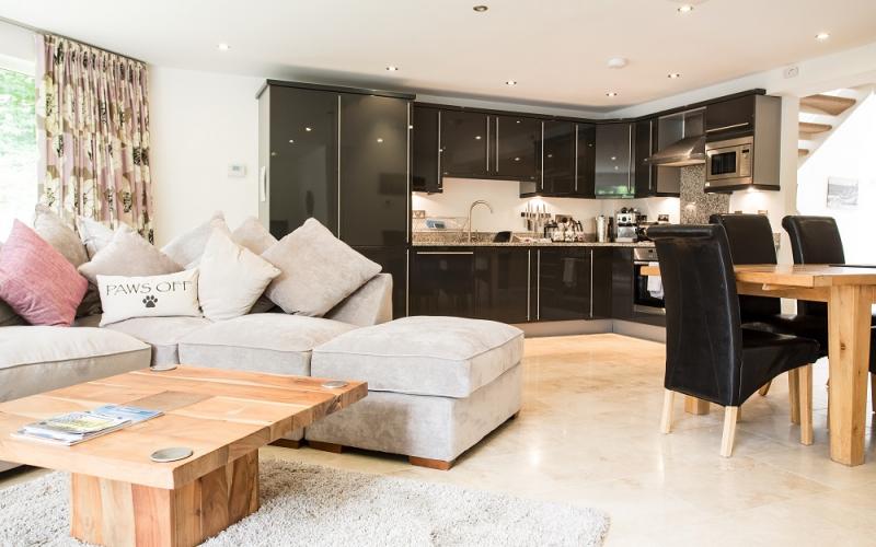 Open plan four bedroomed luxury villa